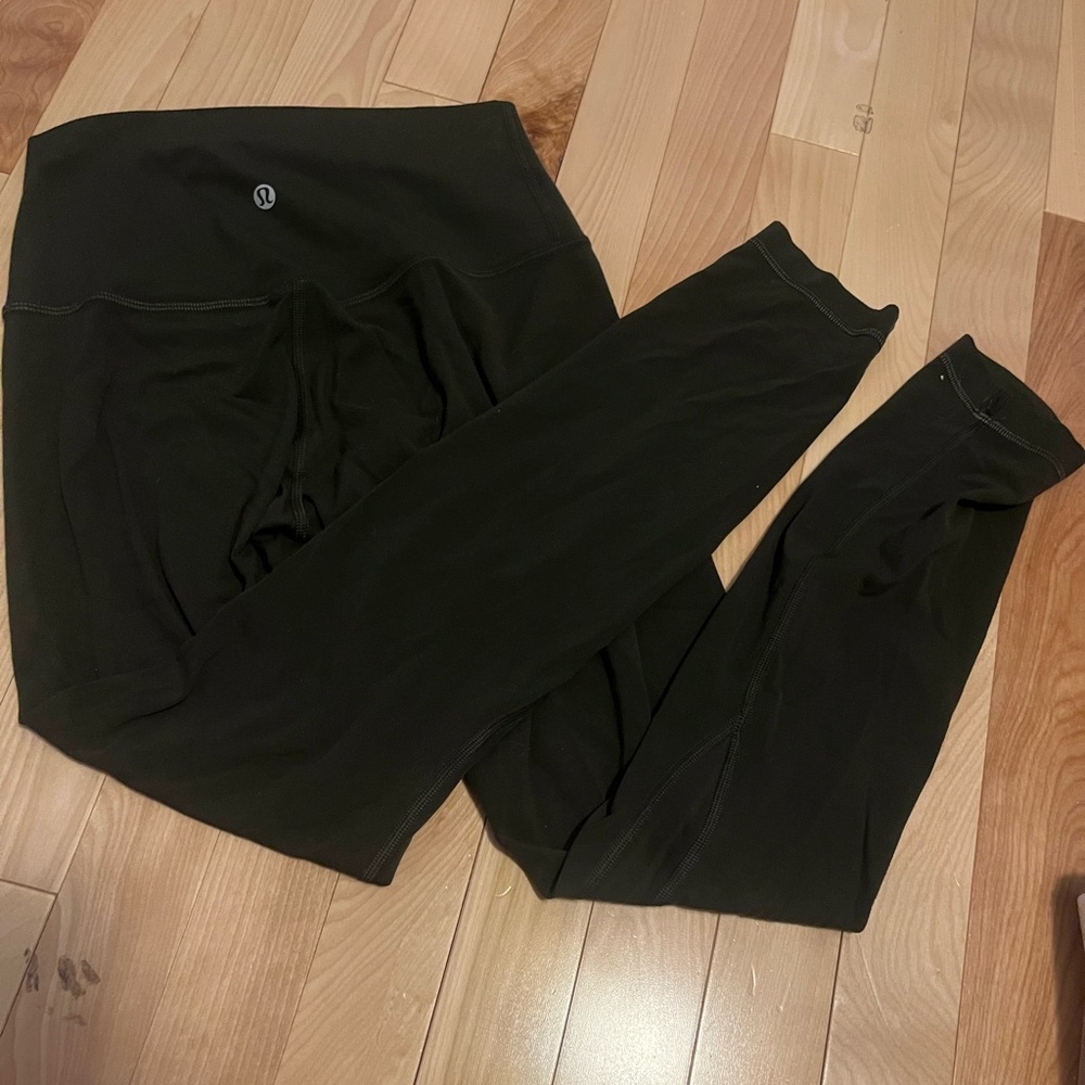Green lululemon leggings